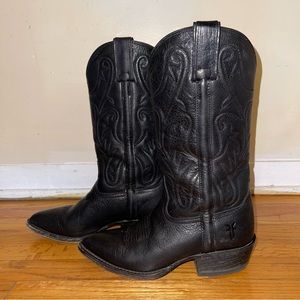 Frye Billy Cowboy Boots in Black 6.5 Women